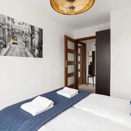 Dabrowskiego By Renters